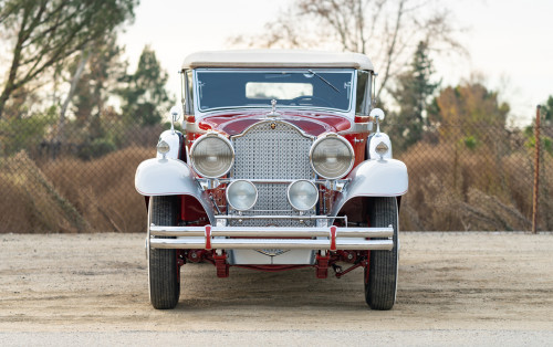 【洋書】Station Wagons 1940 Packard One Sixty Super 8 Station Wagon | Gooding Christie's